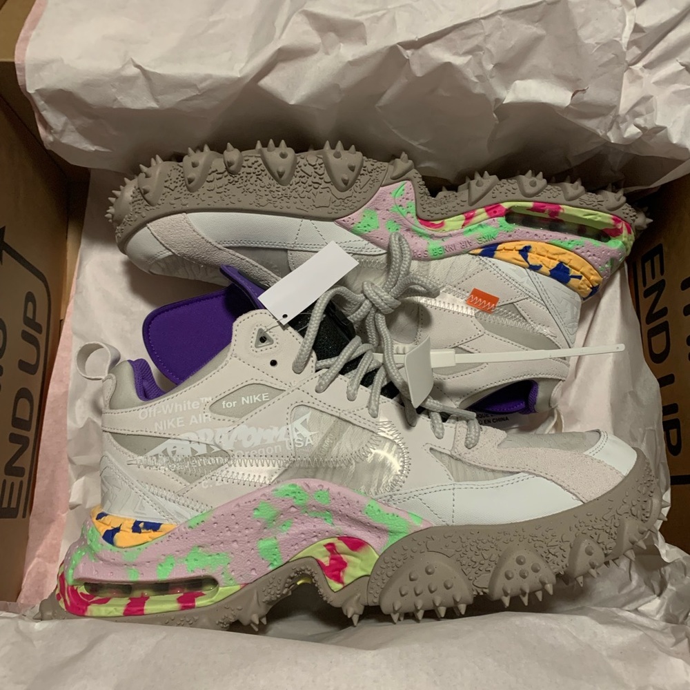 Nike X OFF WHITE terra forma